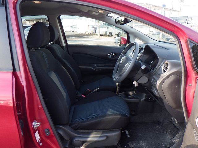 Nissan NOTE 2014-11 180587-7