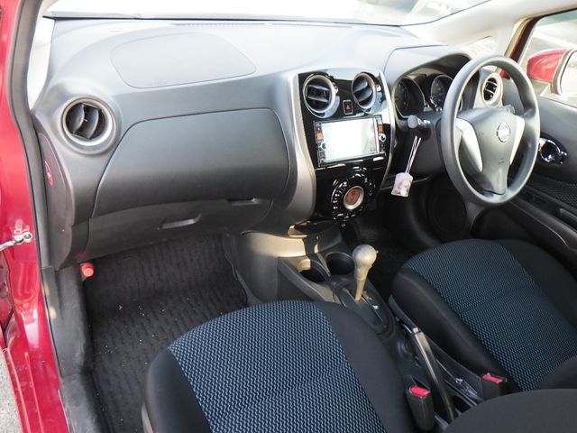 Nissan NOTE 2014-11 180587-8
