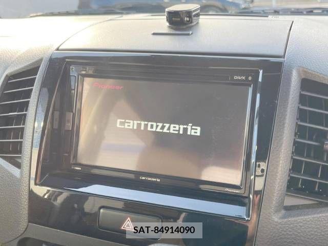 Nissan ROOX 2011-02 324209-2