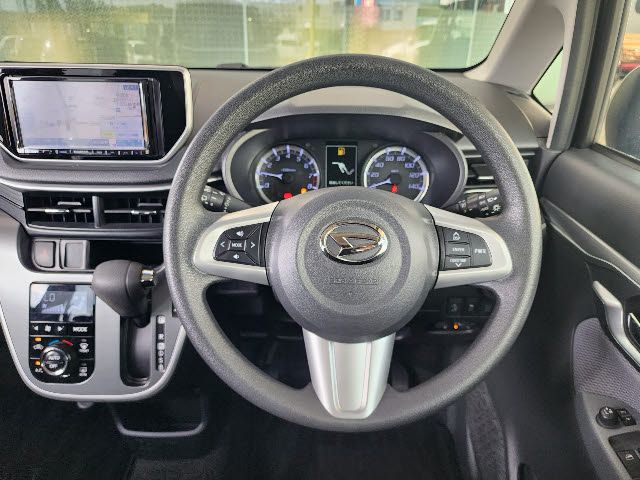 Daihatsu MOVE CUSTOM 2014-12 10252-13