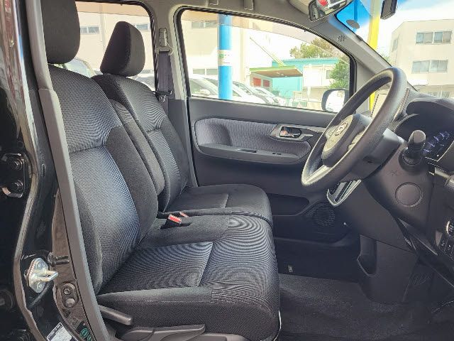 Daihatsu MOVE CUSTOM 2014-12 10252-9
