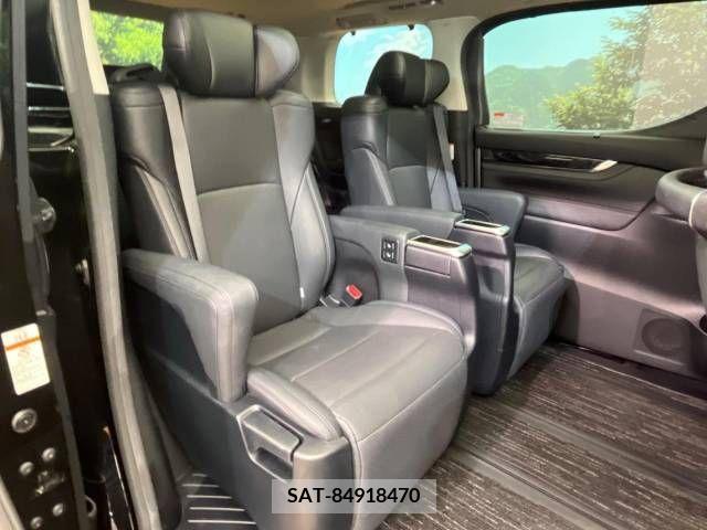 Toyota ALPHARD 2019-06 299487-9