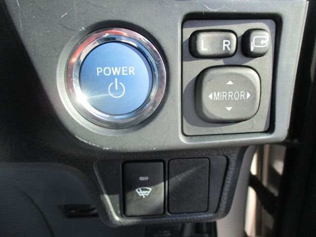 Toyota COROLLA AXIO 2013-11 188230-25