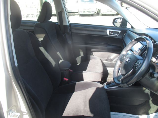 Toyota COROLLA AXIO 2013-11 188230-11