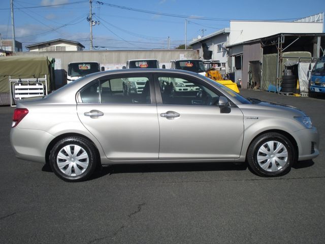 Toyota COROLLA AXIO 2013-11 188230-3