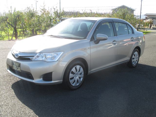 Toyota COROLLA AXIO 2013-11 188230-0