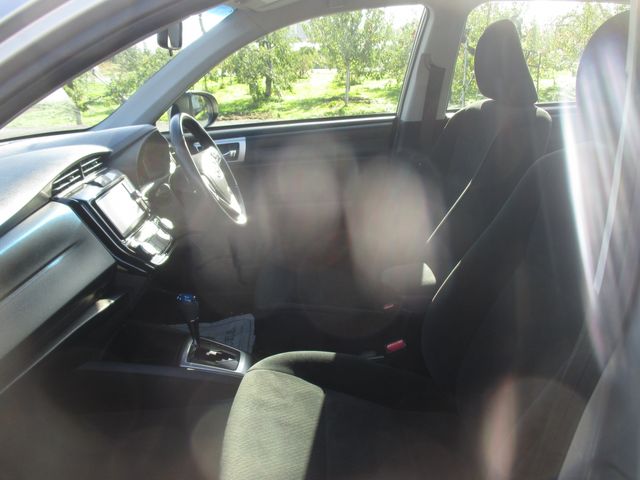 Toyota COROLLA AXIO 2013-11 188230-14