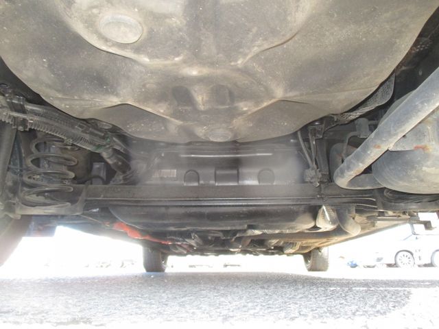 Toyota COROLLA AXIO 2013-11 188230-28