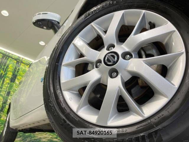 Nissan NOTE 2019-06 305496-13