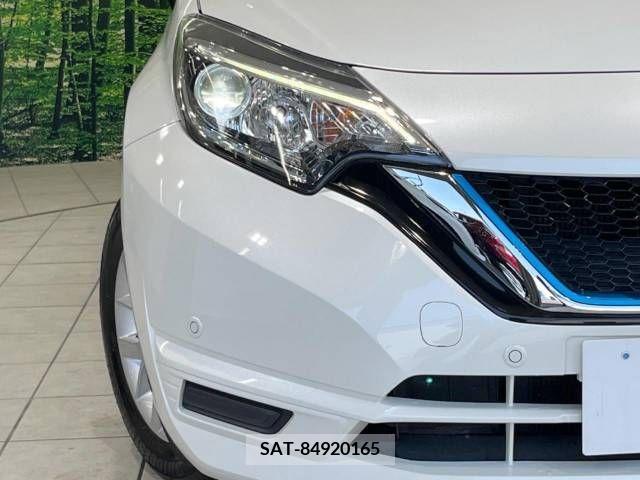 Nissan NOTE 2019-06 305496-12
