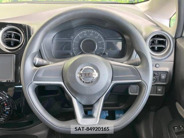 Nissan NOTE 2019-06 305496-11