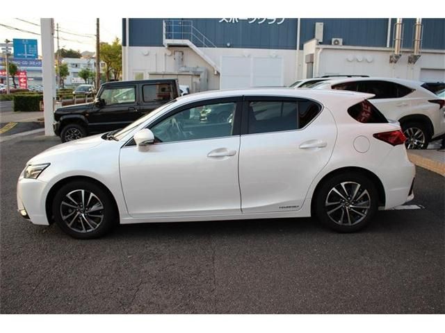 Lexus CT 2020-02 2129-6