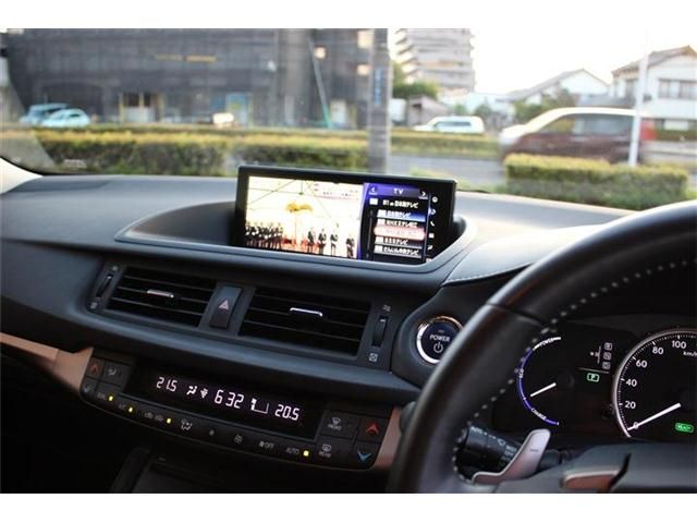 Lexus CT 2020-02 2129-8