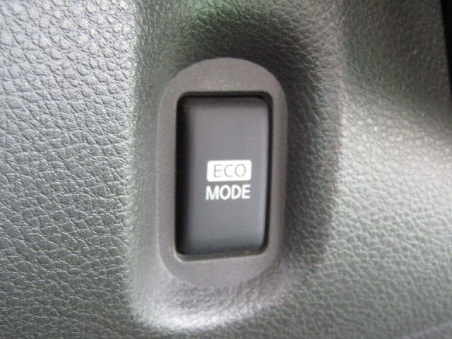 Nissan CUBE 2013-01 186012-11