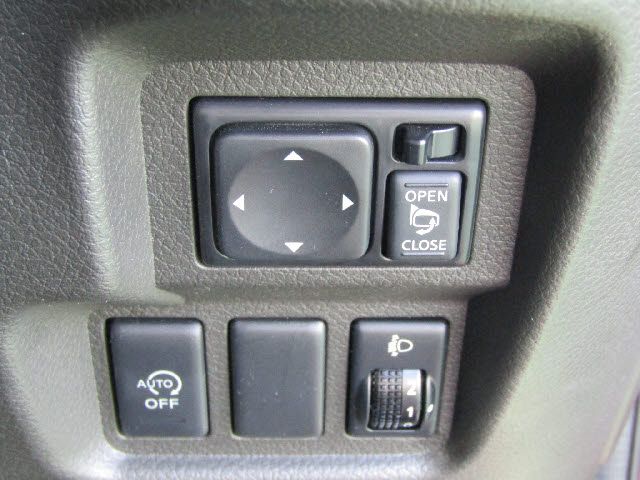 Nissan CUBE 2013-01 186012-10