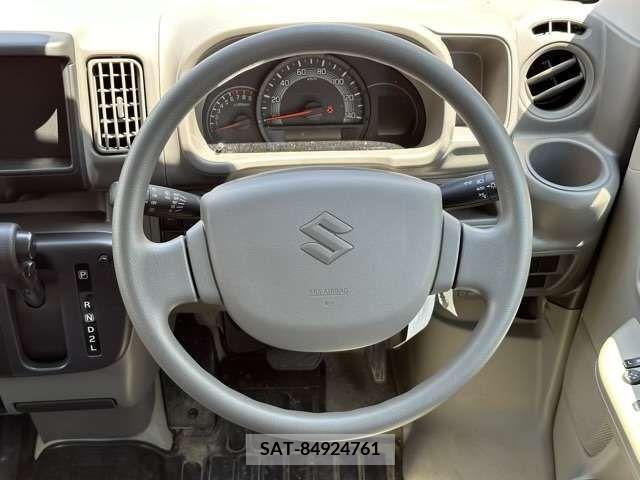 Suzuki EVERY 2023-10 301655-6