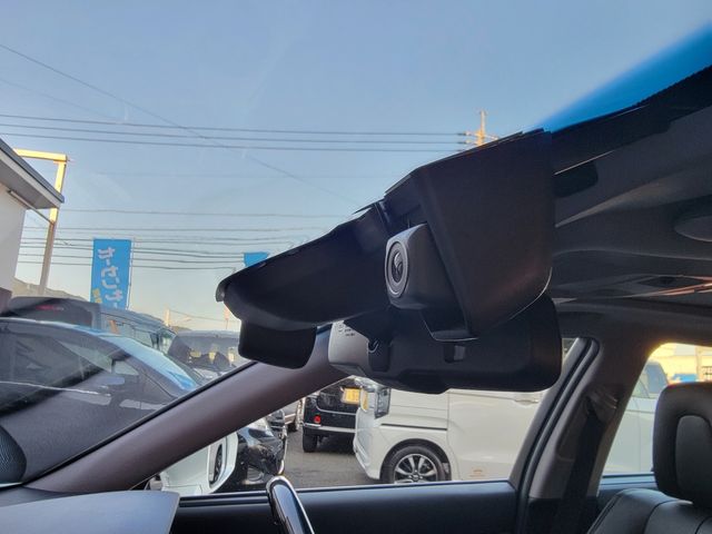 Toyota CROWN SEDAN 2016-08 19519-16