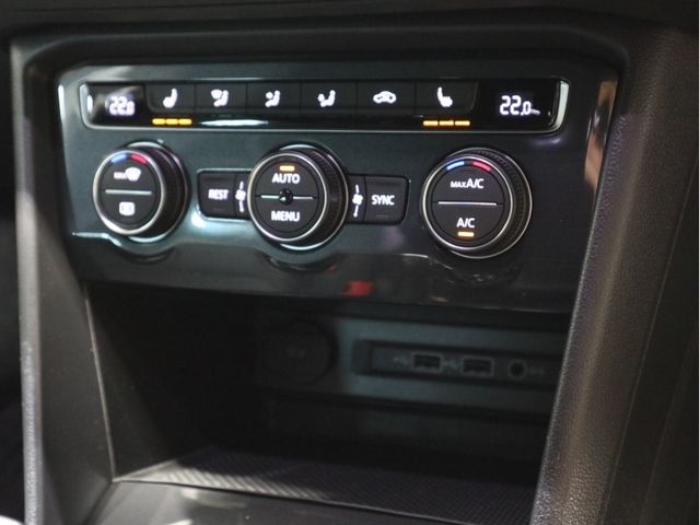 VolksWagen TIGUAN 2019-02 26624-23