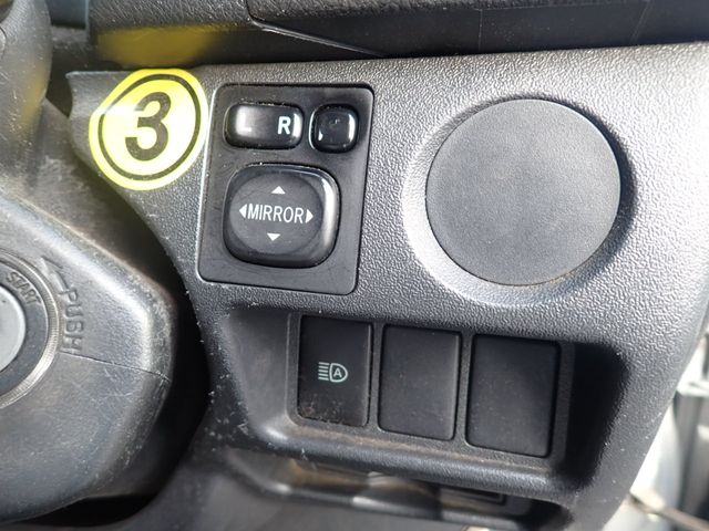Toyota HIACE VAN 2018-04 2566-12