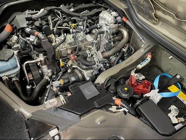 Toyota HIACE VAN 2023-04 196464-19