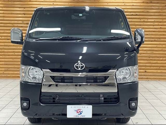 Toyota HIACE VAN 2023-04 196464-13