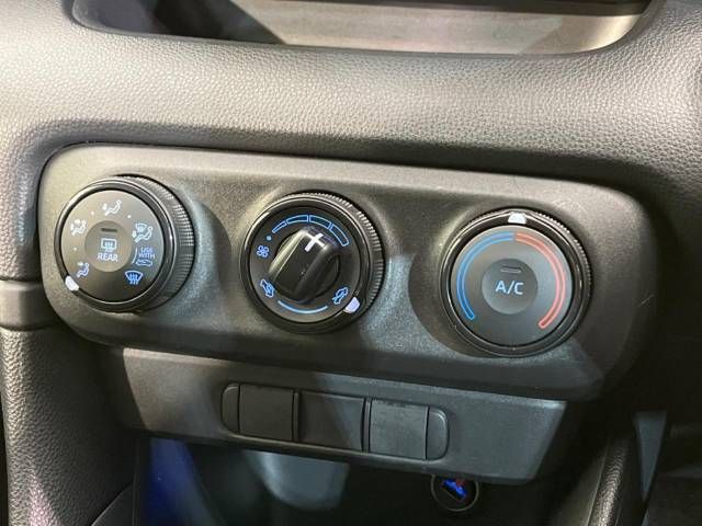 Toyota YARIS 2023-04 196157-6