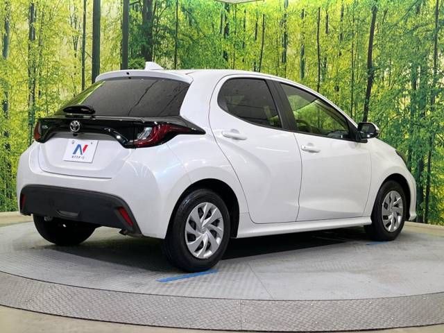 Toyota YARIS 2023-04 196157-17