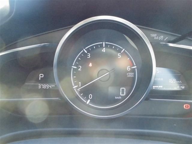 Mazda AXELA SPORT 2017-02 182208-11