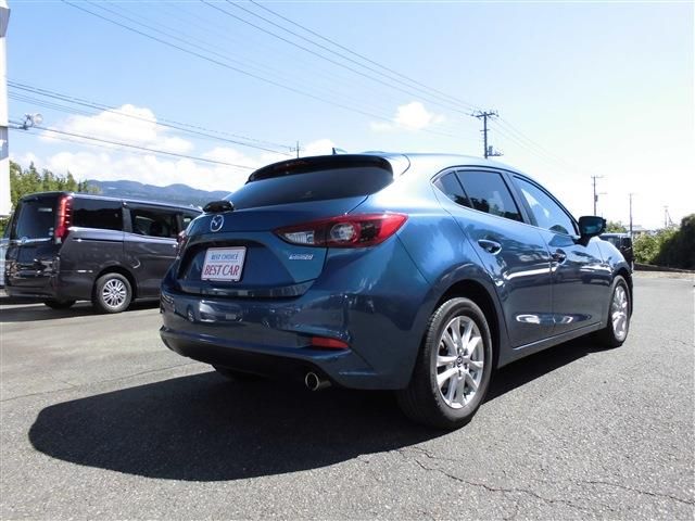Mazda AXELA SPORT 2017-02 182208-3