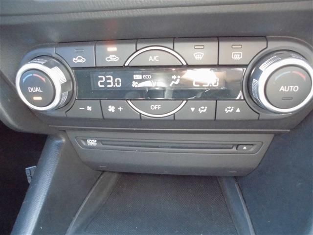 Mazda AXELA SPORT 2017-02 182208-14