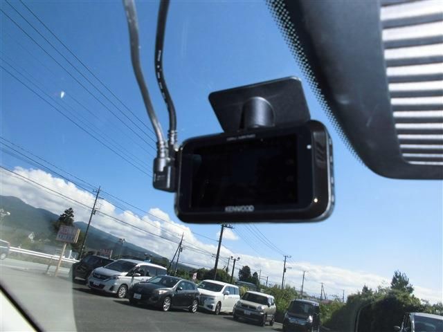 Mazda AXELA SPORT 2017-02 182208-24