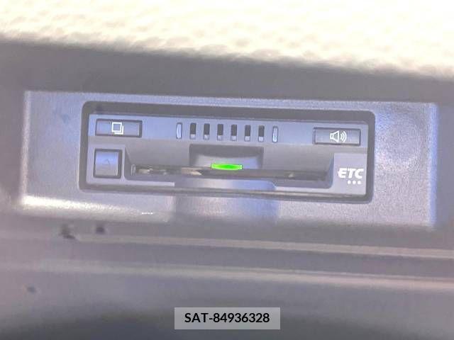 Toyota HARRIER 2019-03 221344-6