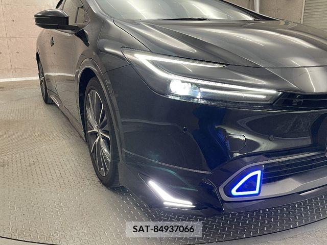 Toyota PRIUS 2023-09 283053-26