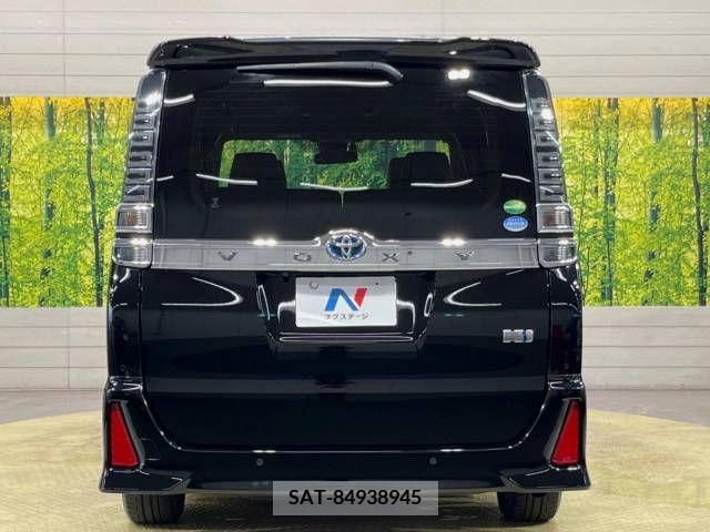 Toyota VOXY HYBRID 2020-12 380607-16