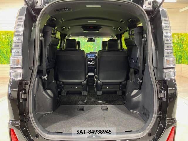Toyota VOXY HYBRID 2020-12 380607-11