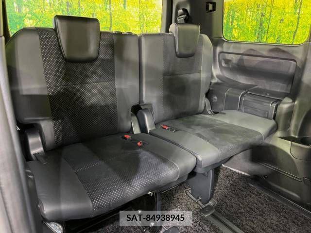 Toyota VOXY HYBRID 2020-12 380607-10