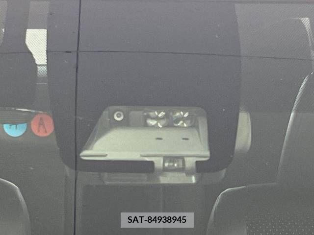 Toyota VOXY HYBRID 2020-12 380607-2