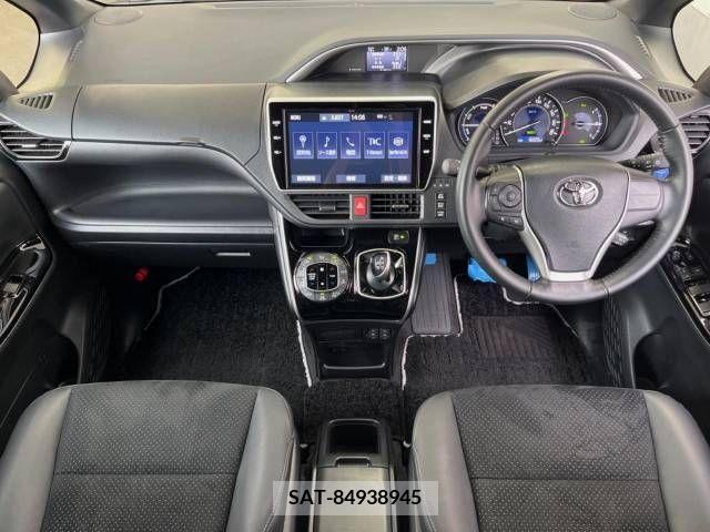 Toyota VOXY HYBRID 2020-12 380607-1