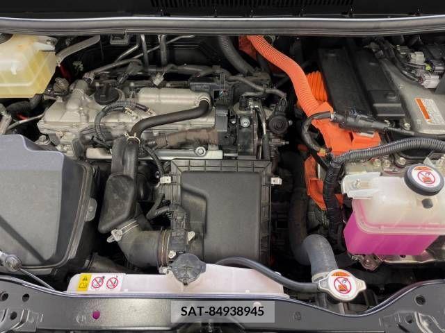 Toyota VOXY HYBRID 2020-12 380607-19