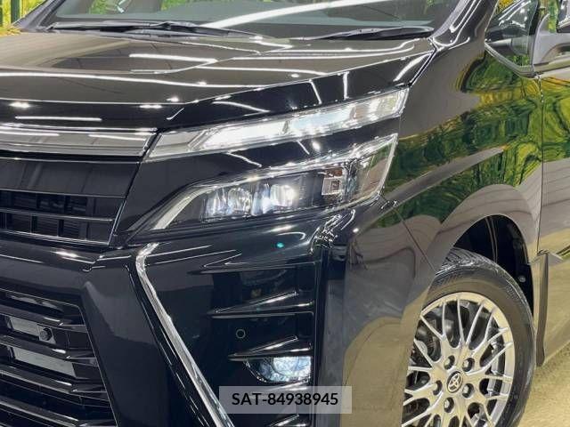 Toyota VOXY HYBRID 2020-12 380607-13
