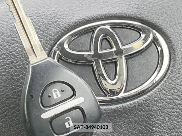 Toyota WISH 2009-08 321081-6