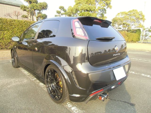 Fiat PUNTO 2012-12 1330-2