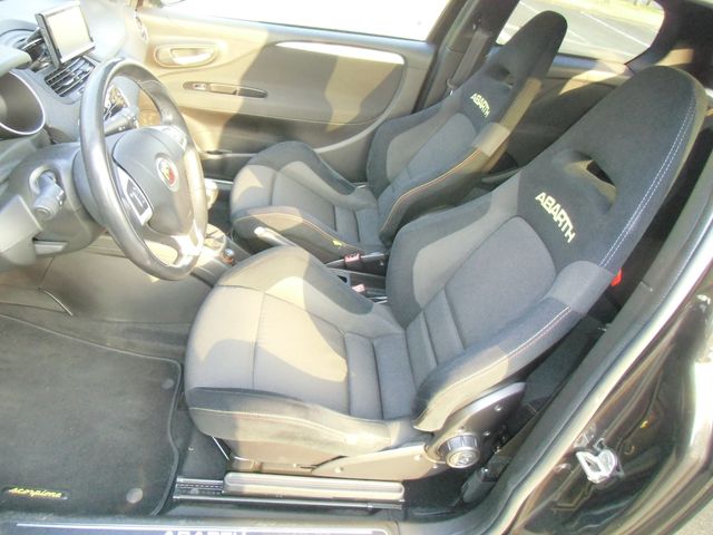 Fiat PUNTO 2012-12 1330-23
