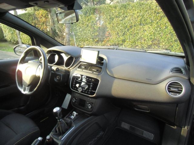 Fiat PUNTO 2012-12 1330-25