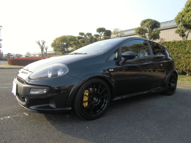 Fiat PUNTO 2012-12 1330-8