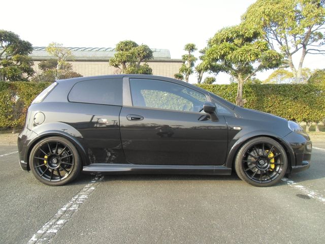 Fiat PUNTO 2012-12 1330-10