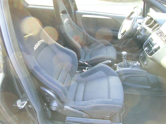 Fiat PUNTO 2012-12 1330-26
