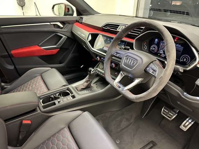 Audi RS Q3 2021-04 9375-8
