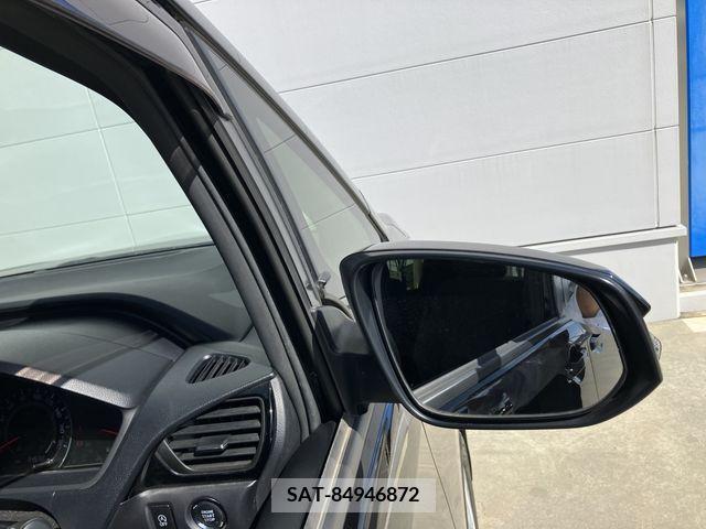 Toyota VOXY 2018-07 202844-17