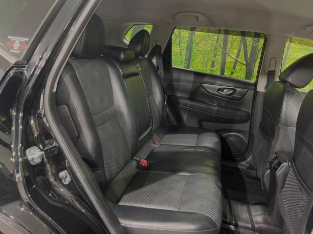 Nissan X-TRAIL 2015-12 187776-9